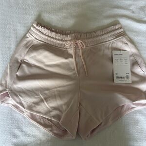 NWT Athleta Seasoft Short Sakura Pink